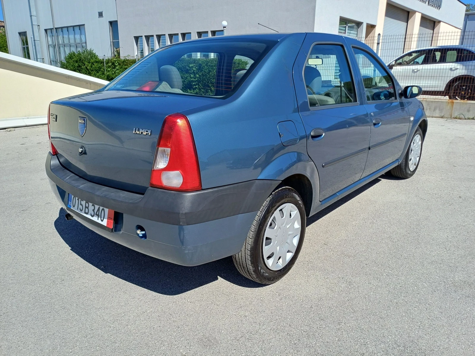 Dacia Logan 1.4 - изображение 4