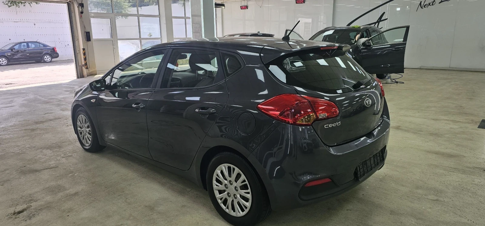 Kia Ceed 1.4 бензин хечбег Белгия Лизинг  - изображение 7