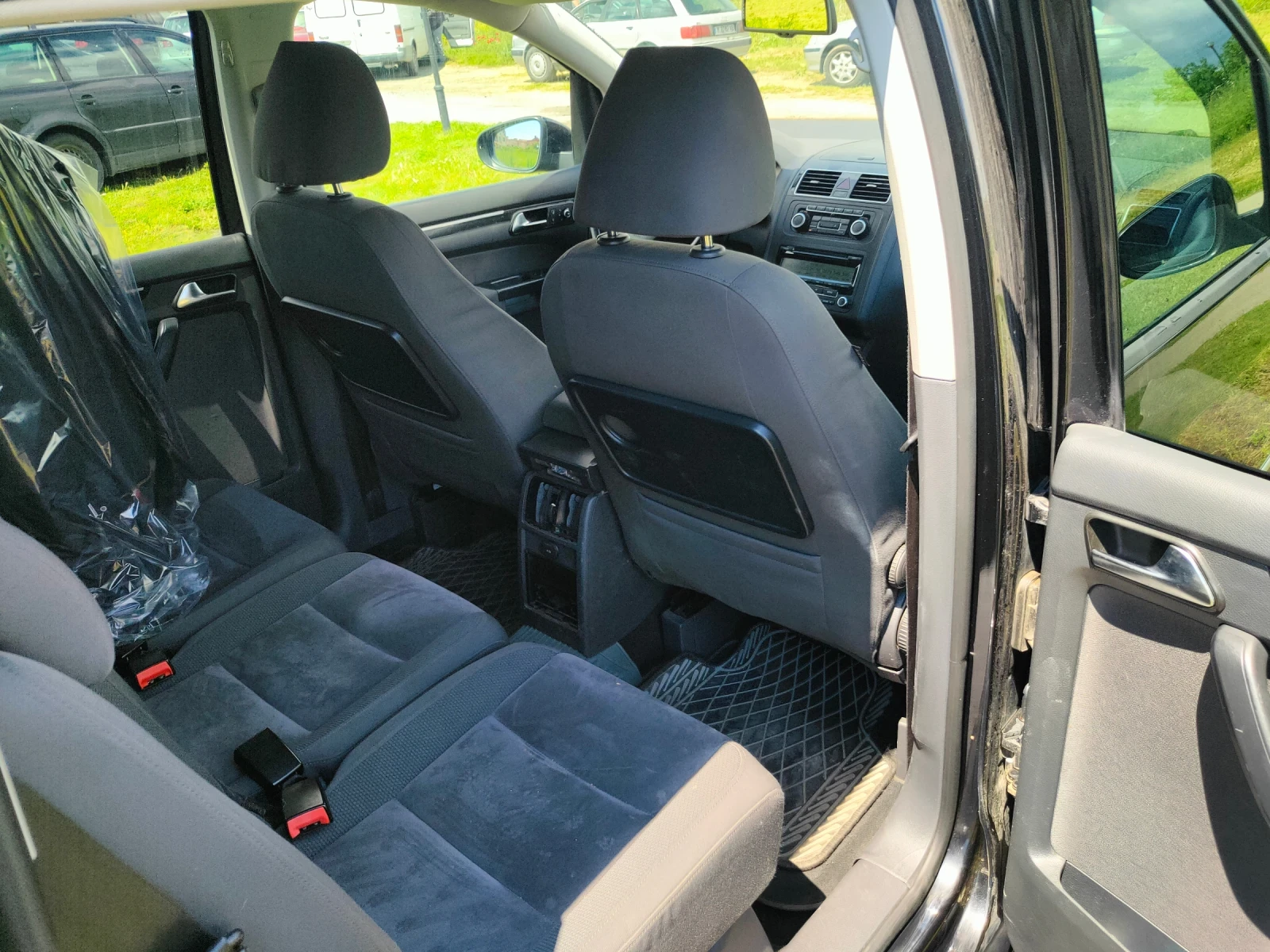 VW Touran  - изображение 4