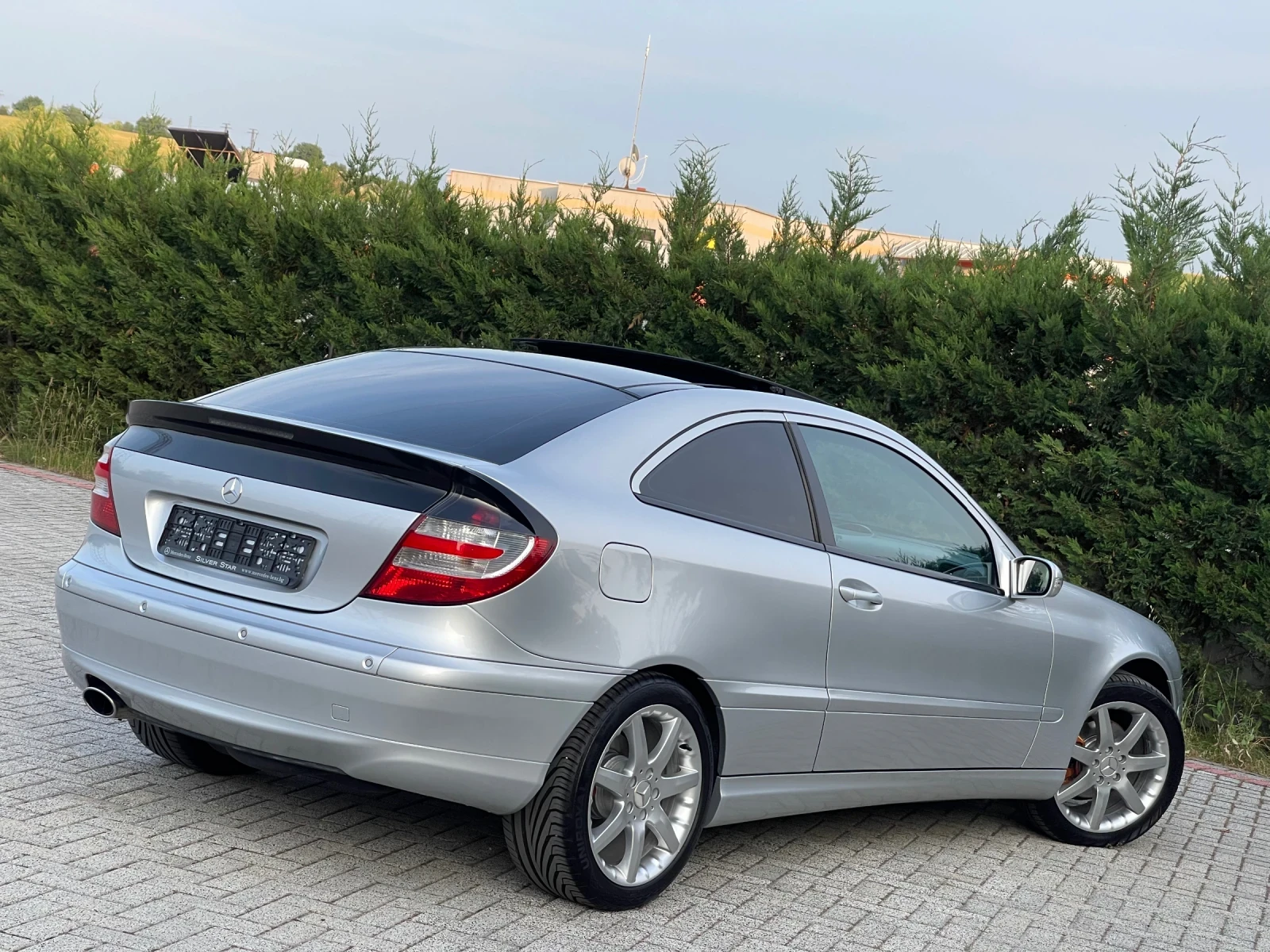 Mercedes-Benz C 180  Kompressor Evolution  - изображение 6