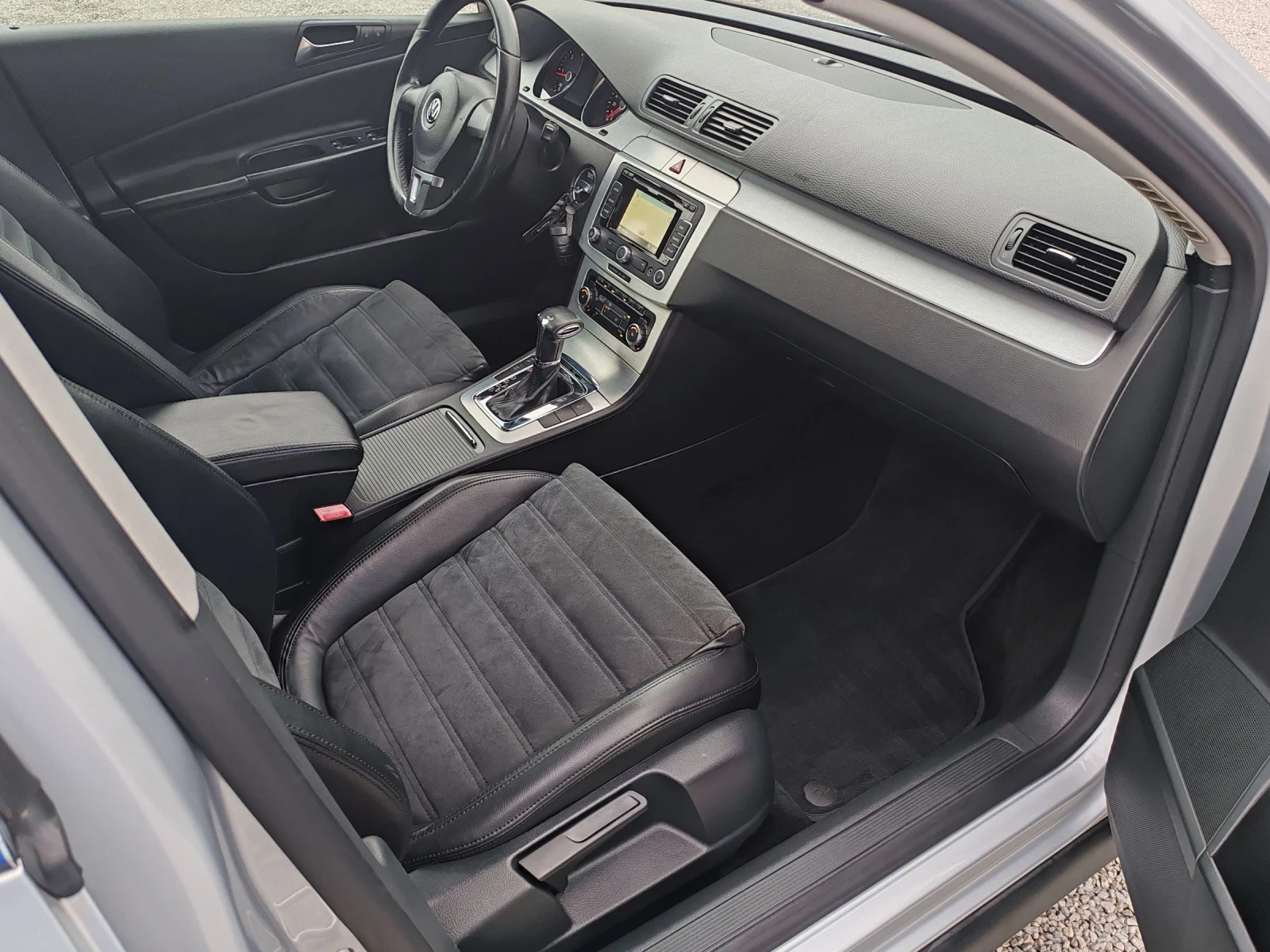 VW Passat 2.0TDI CBBB 170kc DSG6 Facelift Highline  | Mobile.bg   10