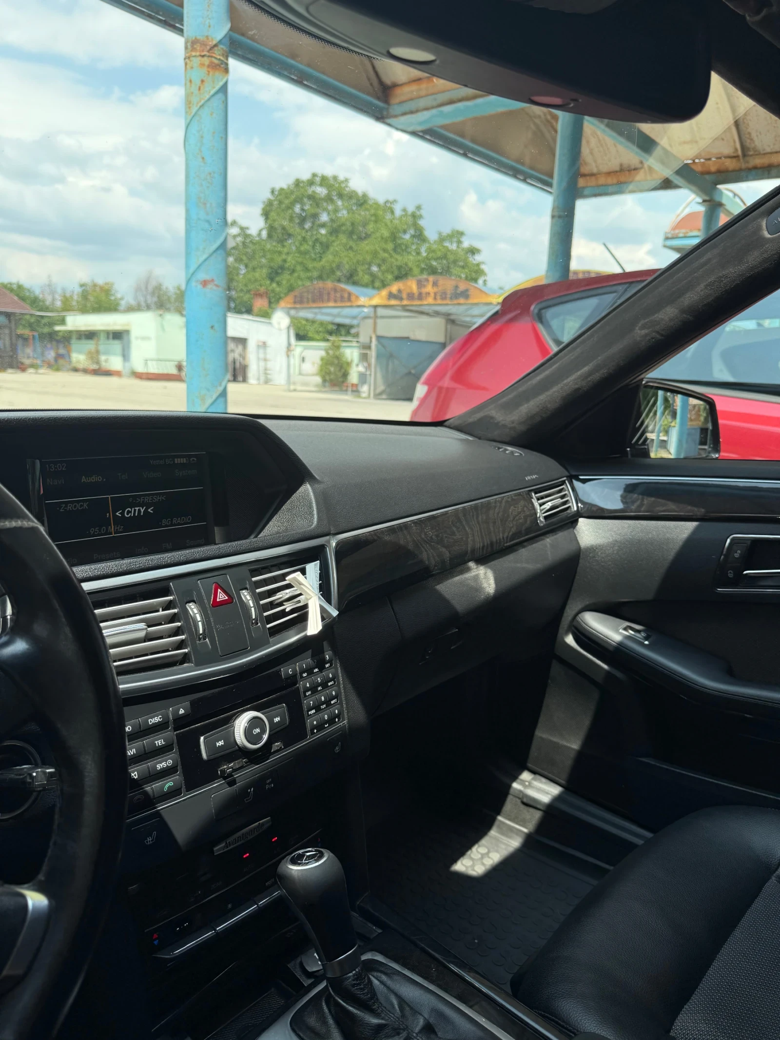 Mercedes-Benz E 220 CDI Blue Efficiency Avantgarde | Mobile.bg   11