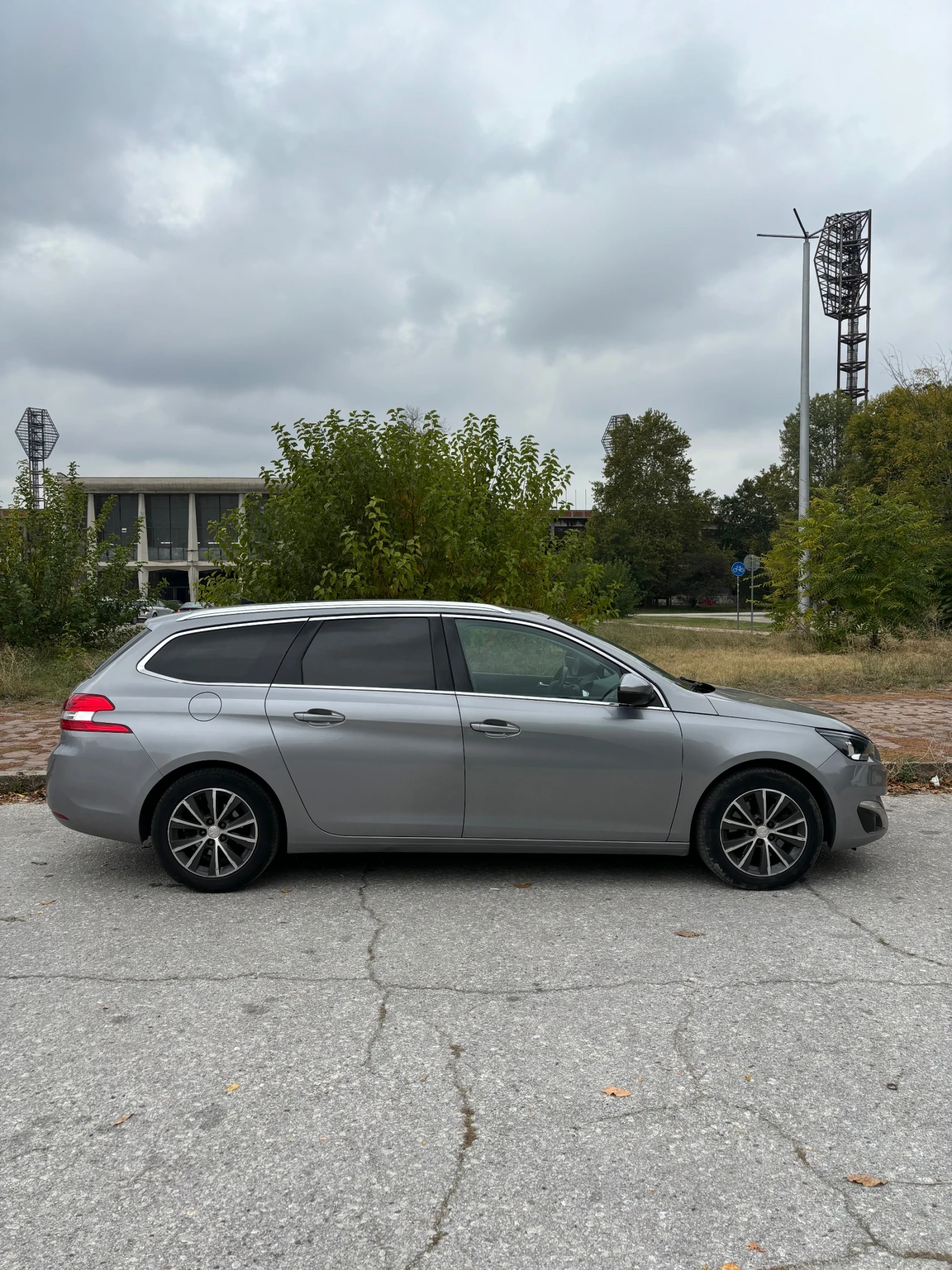 Peugeot 308 2.0 Blue-Hdi - изображение 7