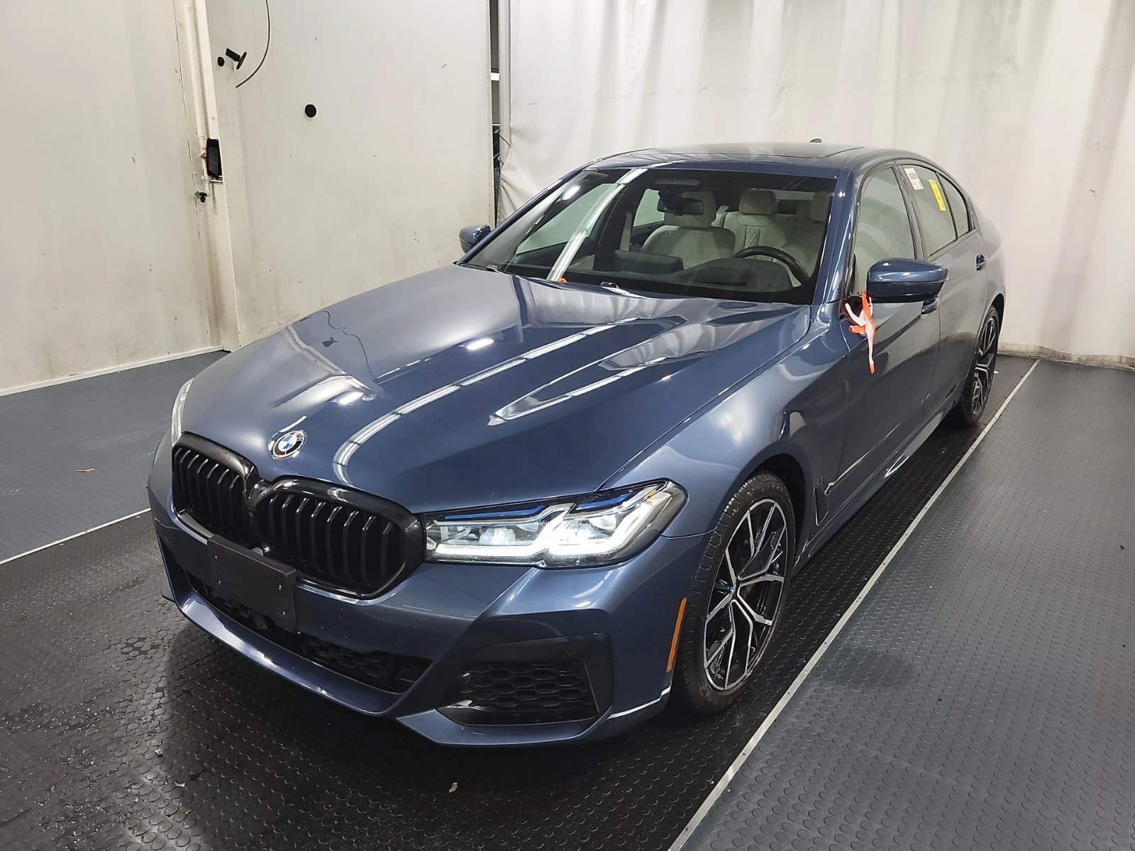 BMW 540 CARFAX * * АВТО КРЕДИТ * *  - изображение 2