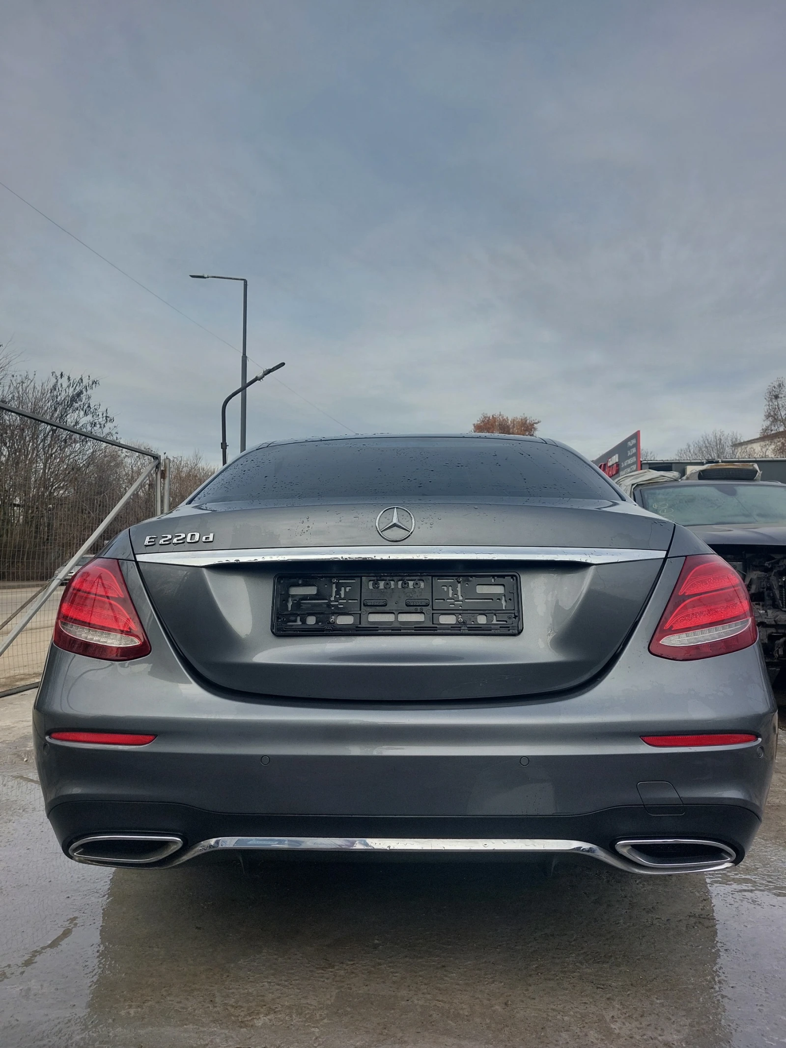 Mercedes-Benz E 220 d W213 AMG Пакет - изображение 10