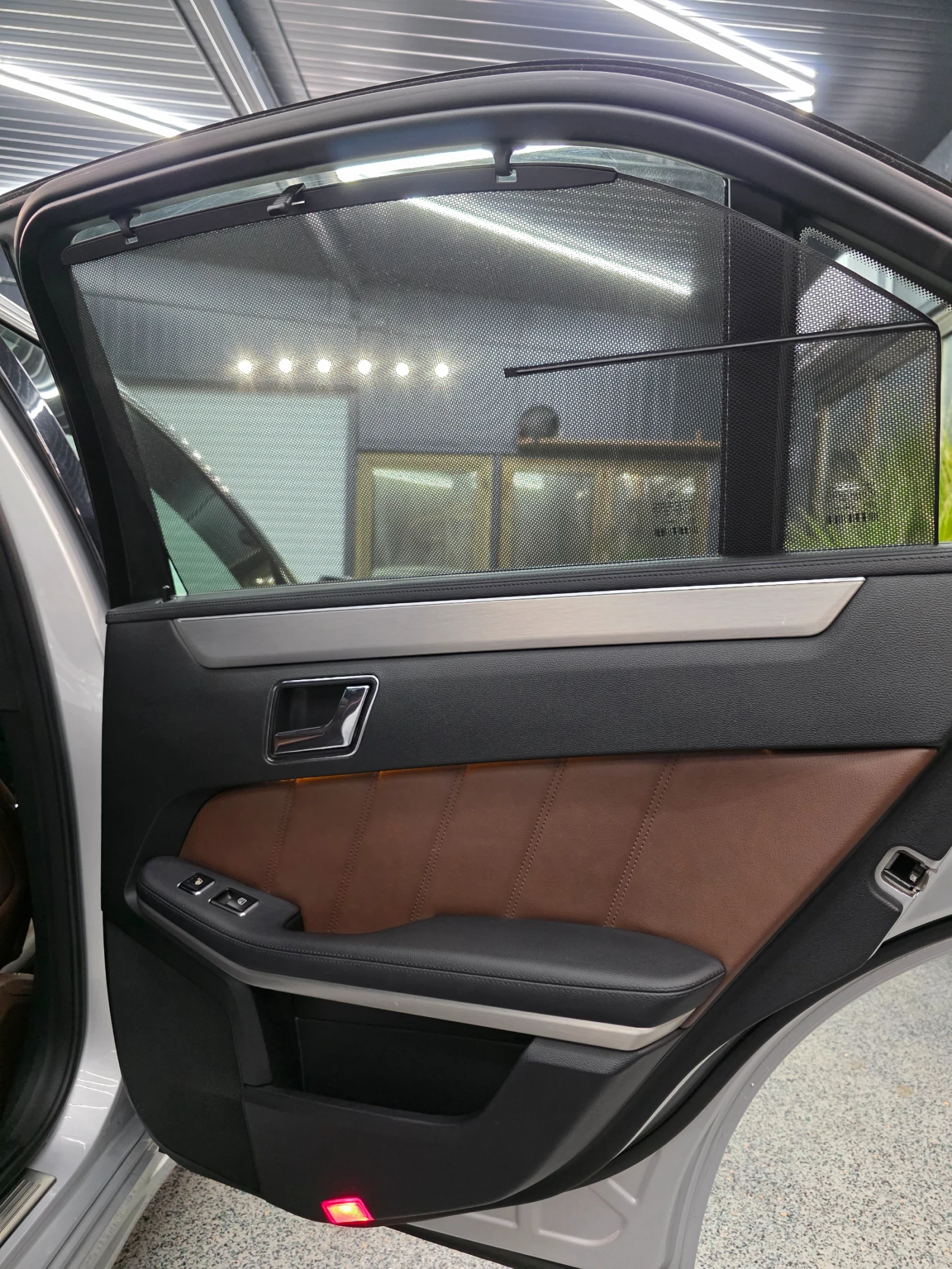 Mercedes-Benz E 350 AMG 4Matik Kamera | Mobile.bg � ����������� 17