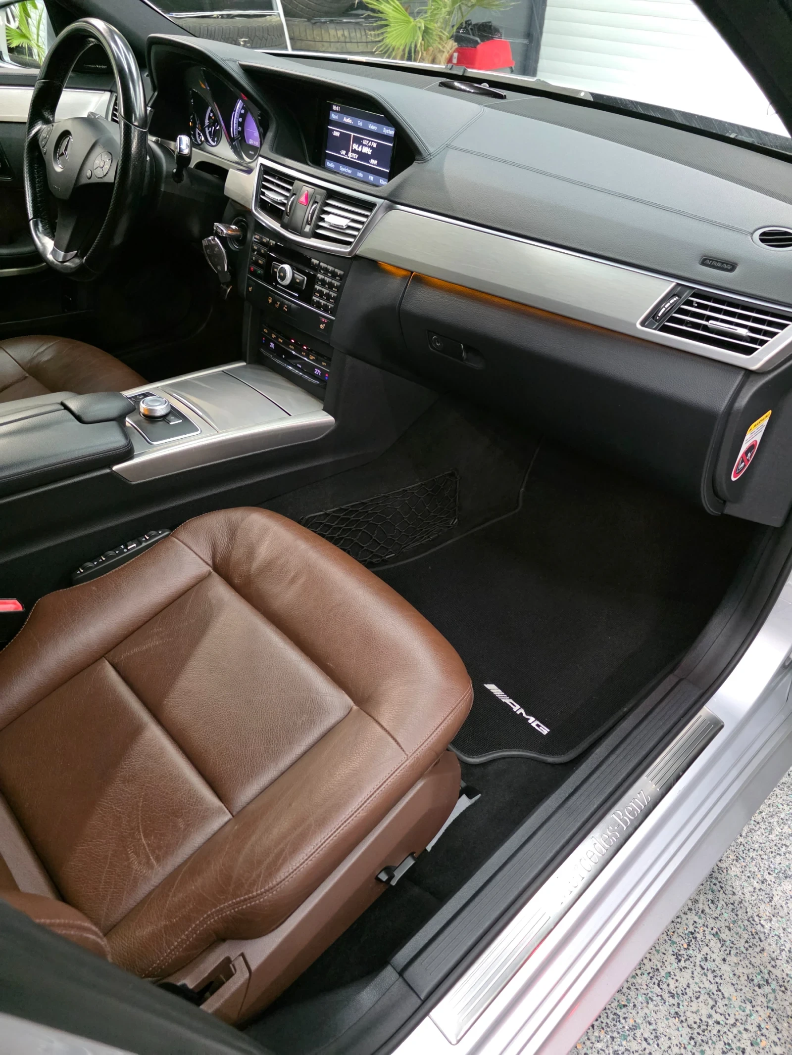 Mercedes-Benz E 350 AMG 4Matik Kamera | Mobile.bg � ����������� 11