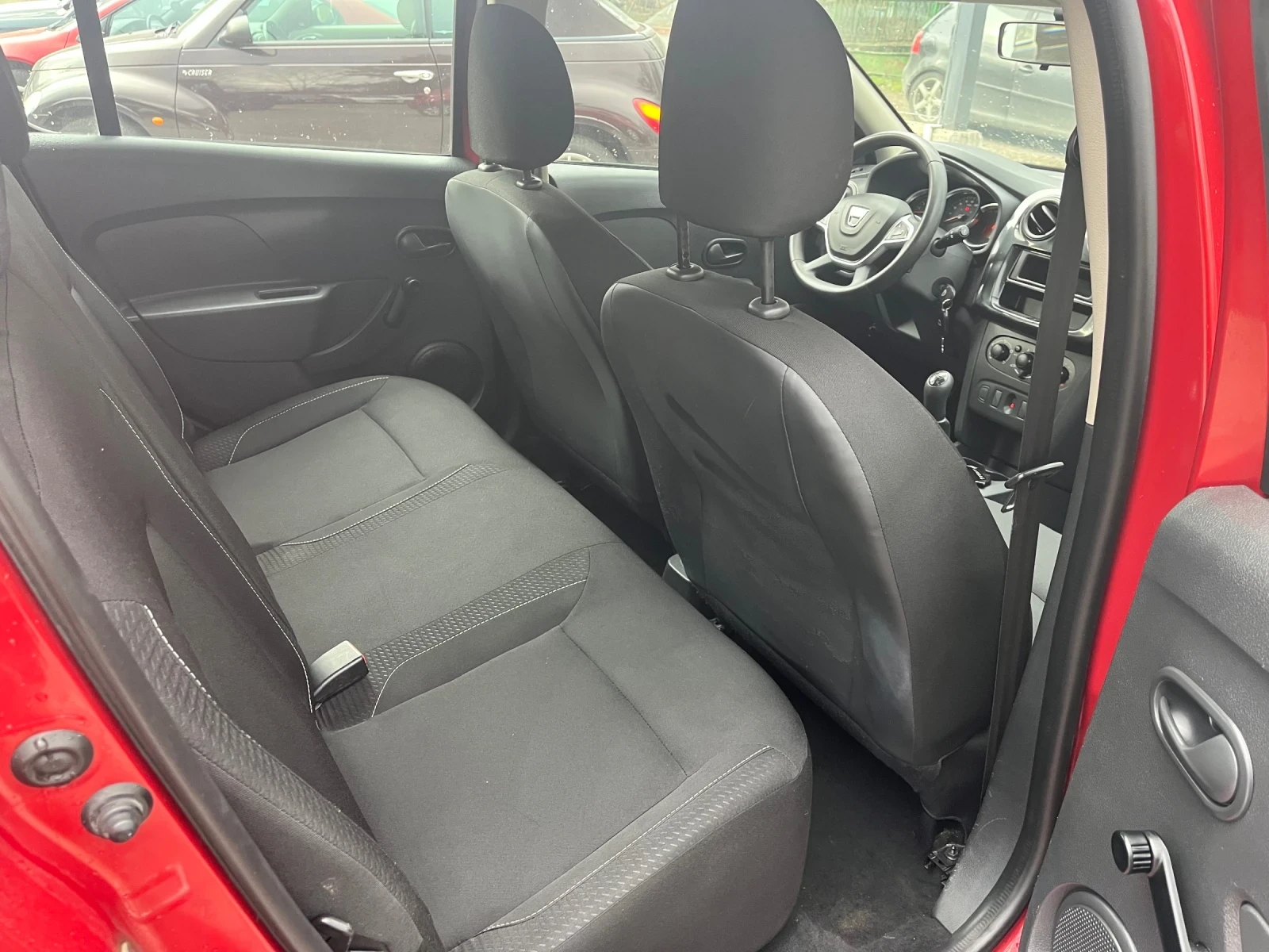 Dacia Sandero 1.0/80000km/Klimatic - изображение 8