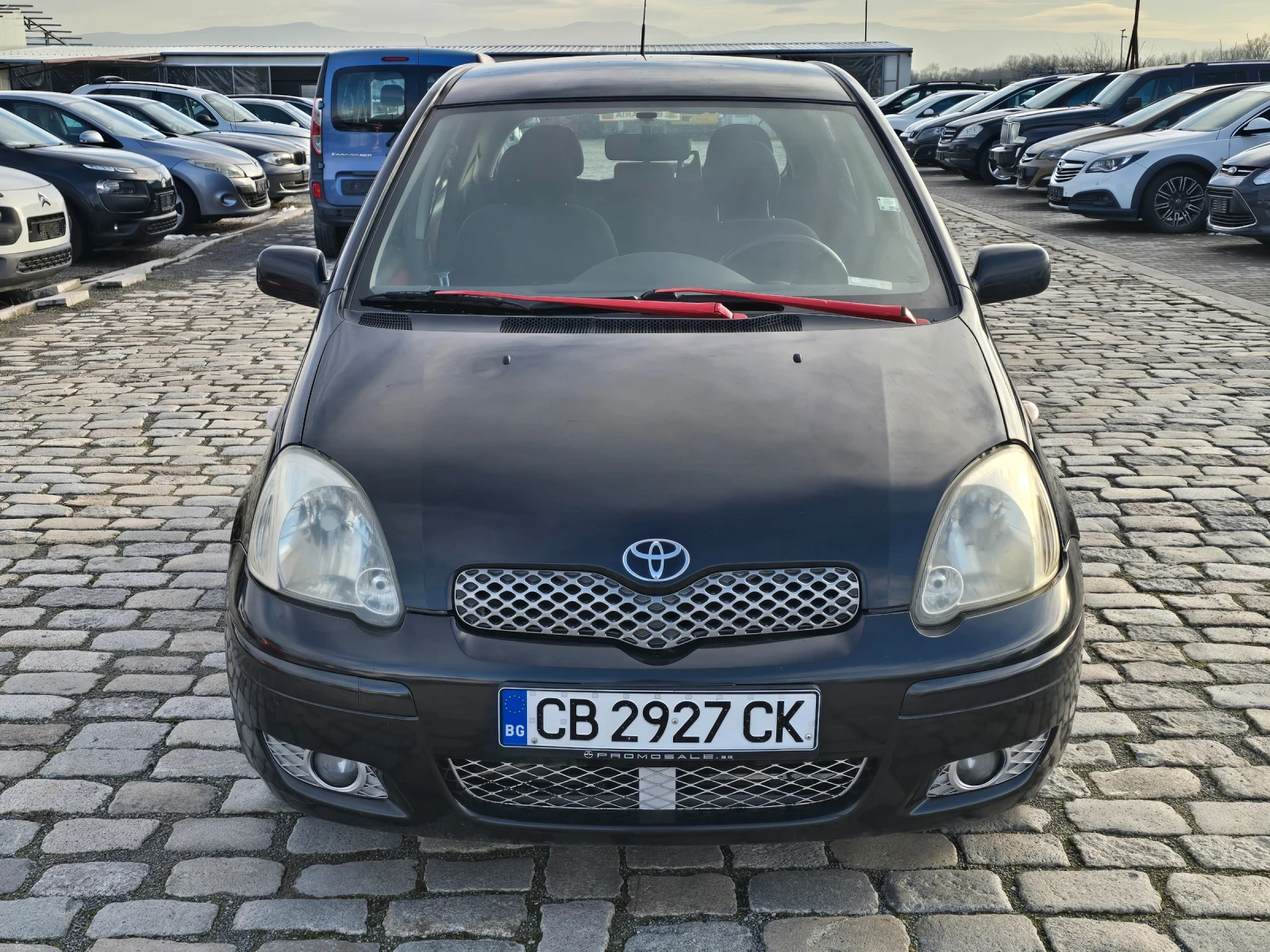 Toyota Yaris 1.4D4D 75кс 2 комплекта гуми с джанти ЕВРО 4 - изображение 2