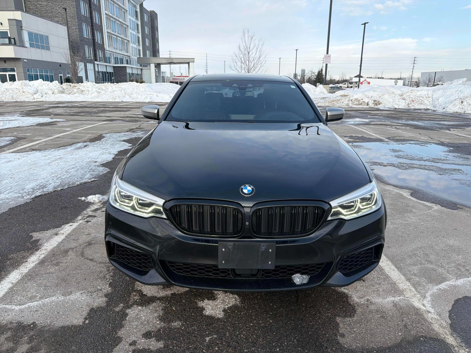 BMW 550 XDRIVE/CARFAX/ШИБИДАХ/ПОДГРЕВИ, снимка 2 - Автомобили и джипове - 53807210