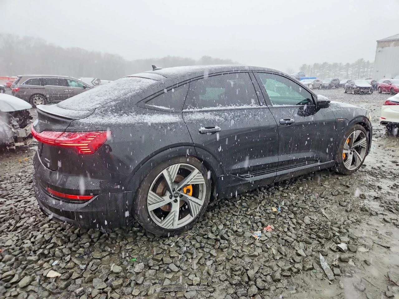 Audi E-Tron SPORTBACK PRESTIGE, снимка 4 - Автомобили и джипове - 53868930