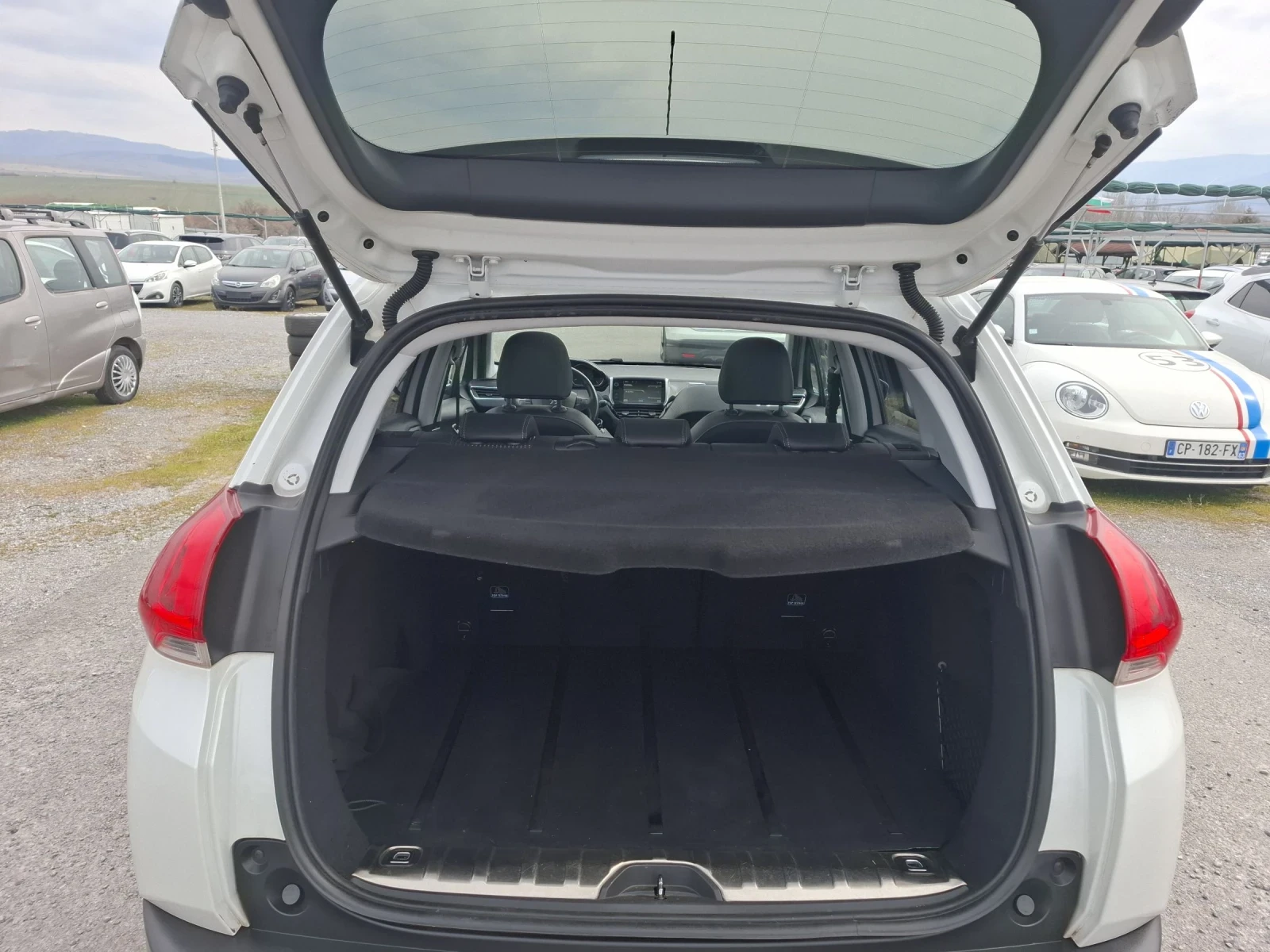 Peugeot 2008 1, 6 HDI-115p.s-ALLURE-PANORAMA, снимка 15 - Автомобили и джипове - 53923299