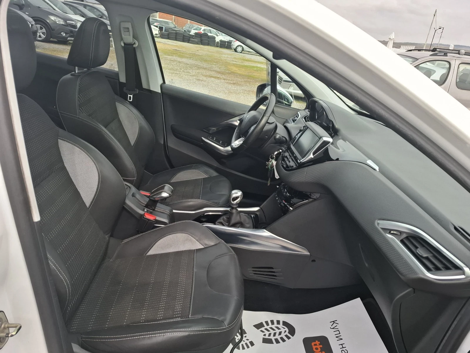 Peugeot 2008 1, 6 HDI-115p.s-ALLURE-PANORAMA, снимка 9 - Автомобили и джипове - 53923299