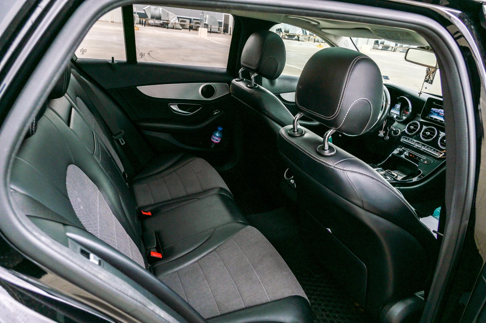 Mercedes-Benz C 220, снимка 14 - Автомобили и джипове - 54155274