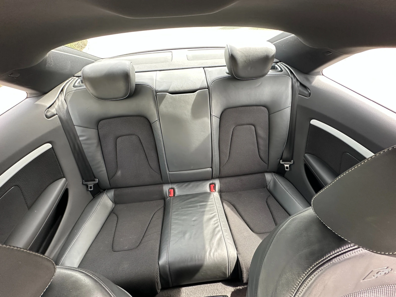 Audi A5 3.0tdi/Quattro/Нави, снимка 11 - Автомобили и джипове - 54253336