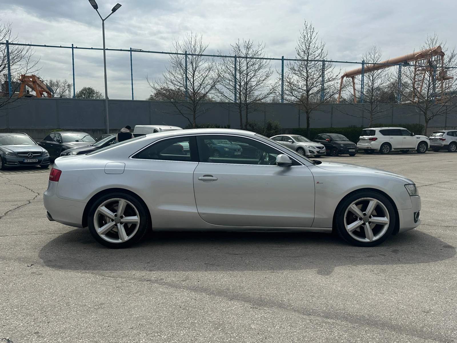 Audi A5 3.0tdi/Quattro/Нави, снимка 5 - Автомобили и джипове - 54253336