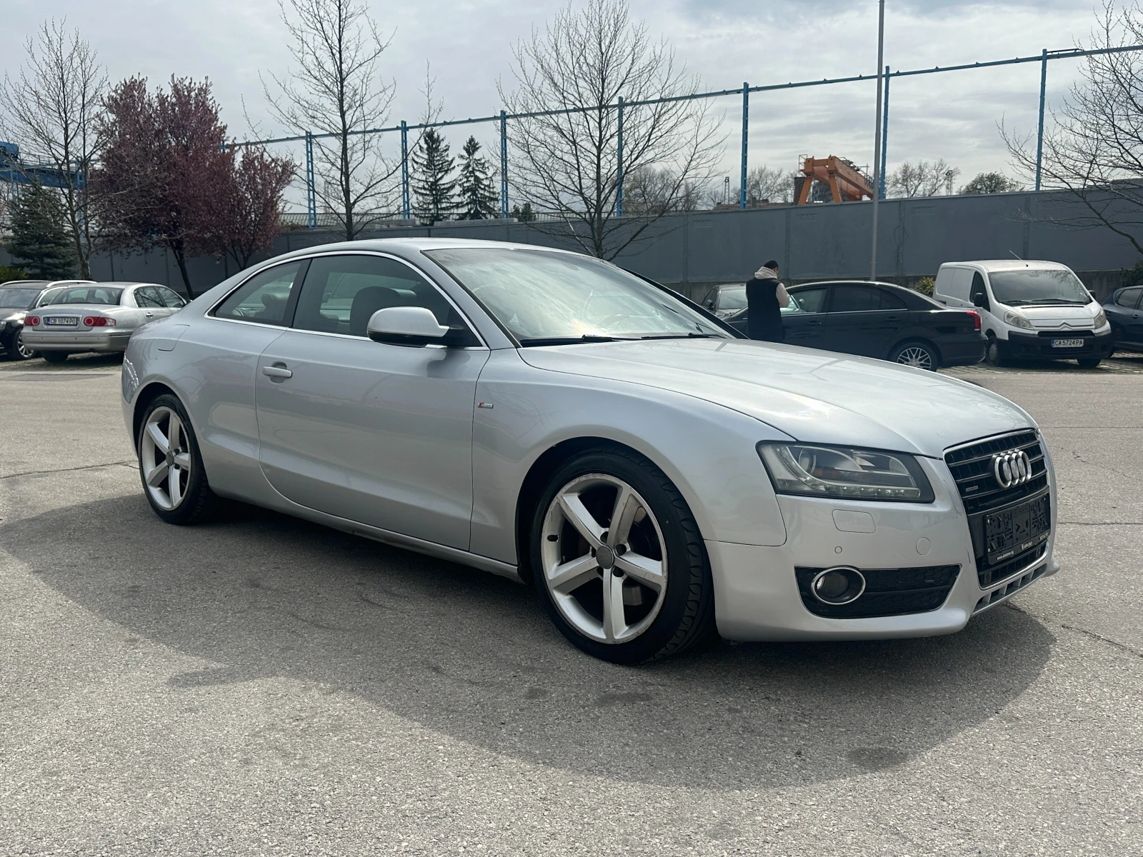 Audi A5 3.0tdi/Quattro/Нави, снимка 6 - Автомобили и джипове - 54253336