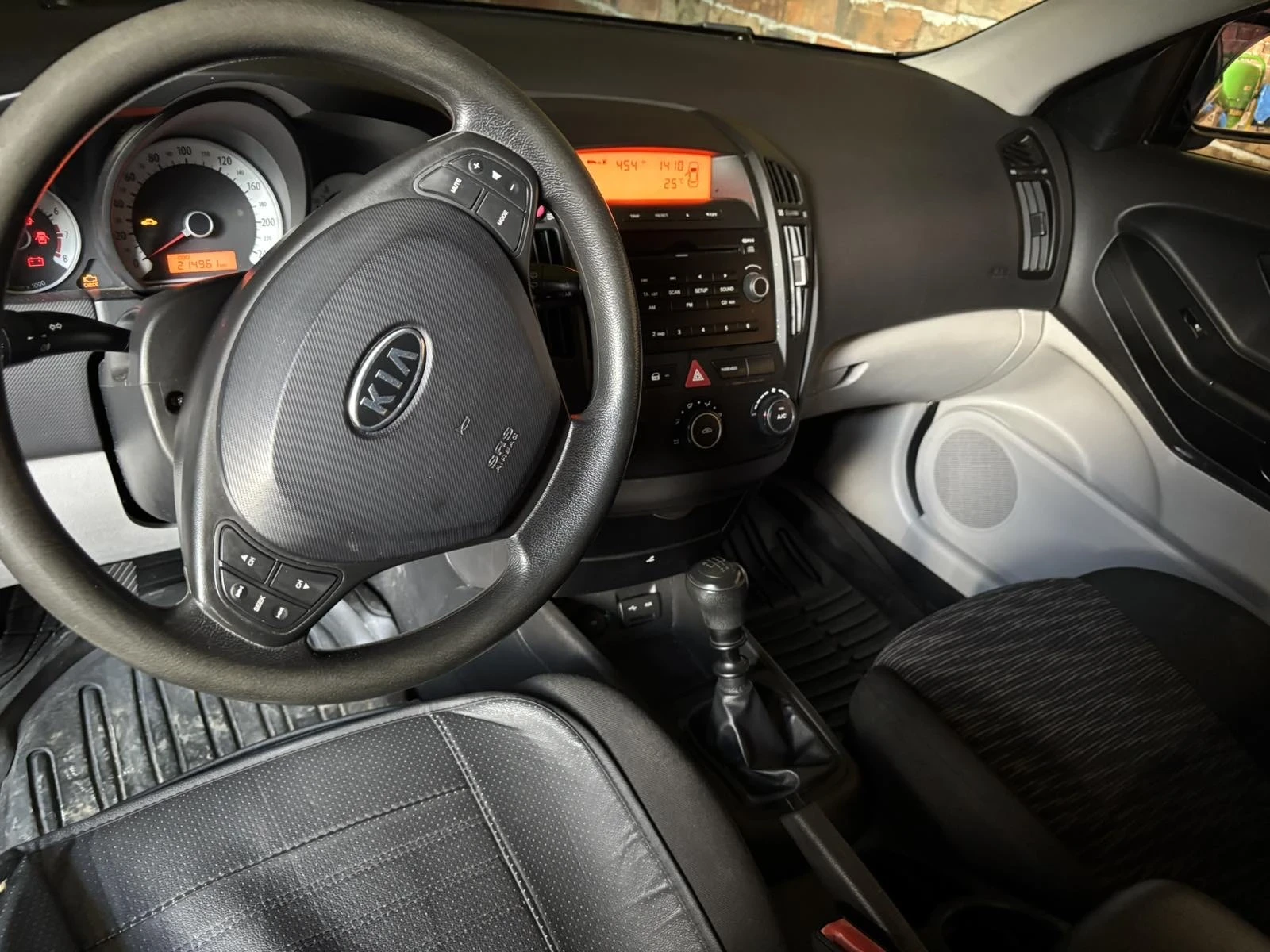 Kia Pro ceed, снимка 4 - Автомобили и джипове - 54853430