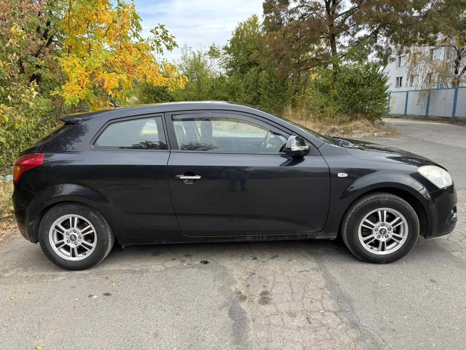 Kia Pro ceed, снимка 4 - Автомобили и джипове - 54853430