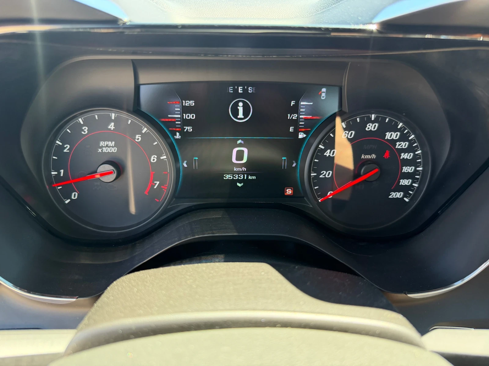Chevrolet Camaro SS* 6.2L* Ръчка* 35000Км* , снимка 15 - Автомобили и джипове - 54966465