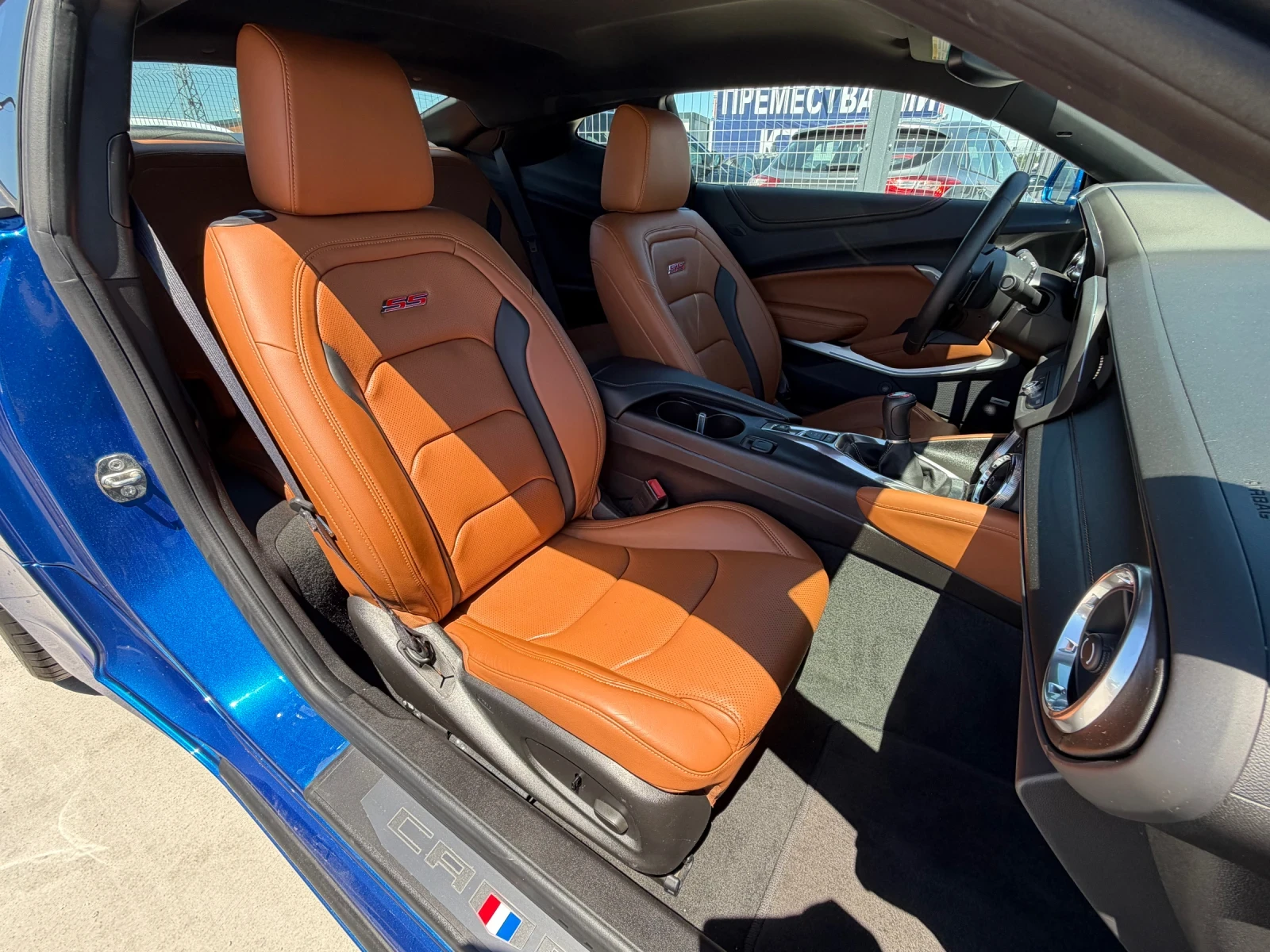 Chevrolet Camaro SS* 6.2L* Ръчка* 35000Км* , снимка 10 - Автомобили и джипове - 54966465