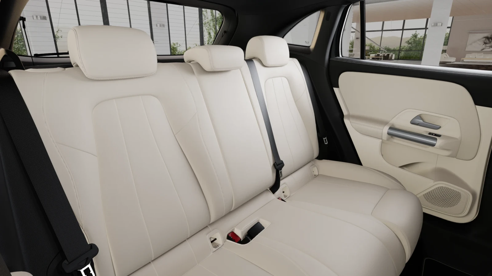 Mercedes-Benz GLA 180, снимка 10 - Автомобили и джипове - 54971233