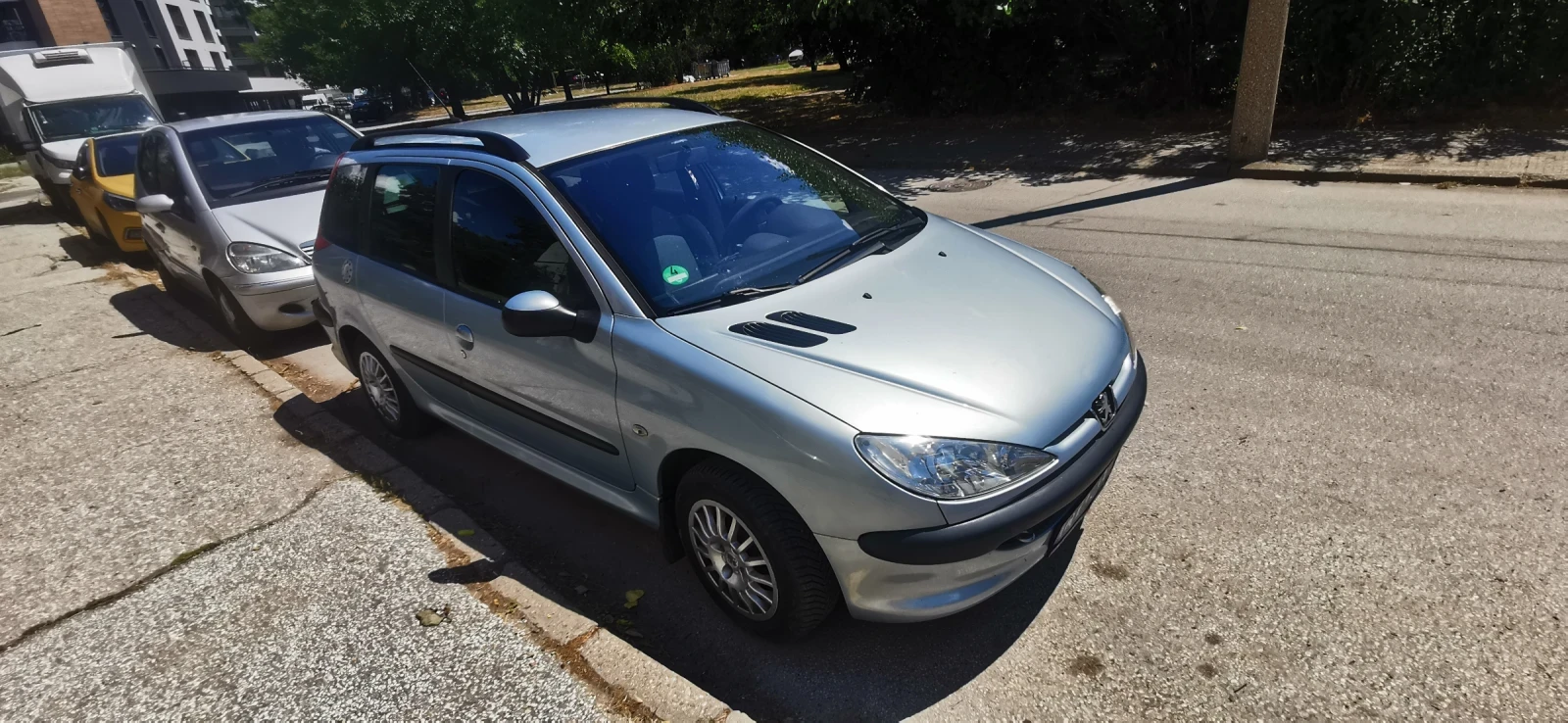 Peugeot 206 1.4, снимка 2 - Автомобили и джипове - 55320453