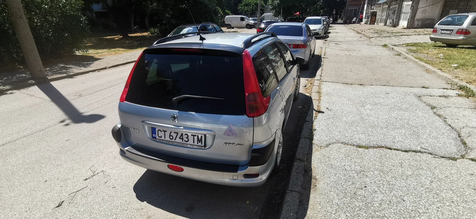 Peugeot 206 1.4, снимка 3 - Автомобили и джипове - 55320453