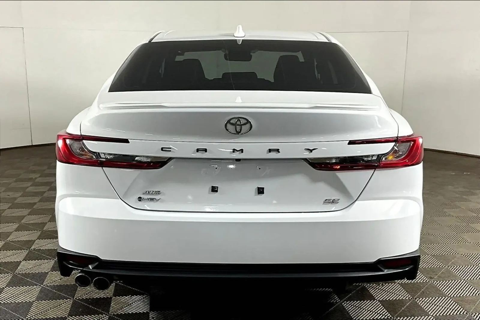 Toyota Camry Hybrid* AWD* Premium* PPF* Цена до БГ, снимка 5 - Автомобили и джипове - 55582166