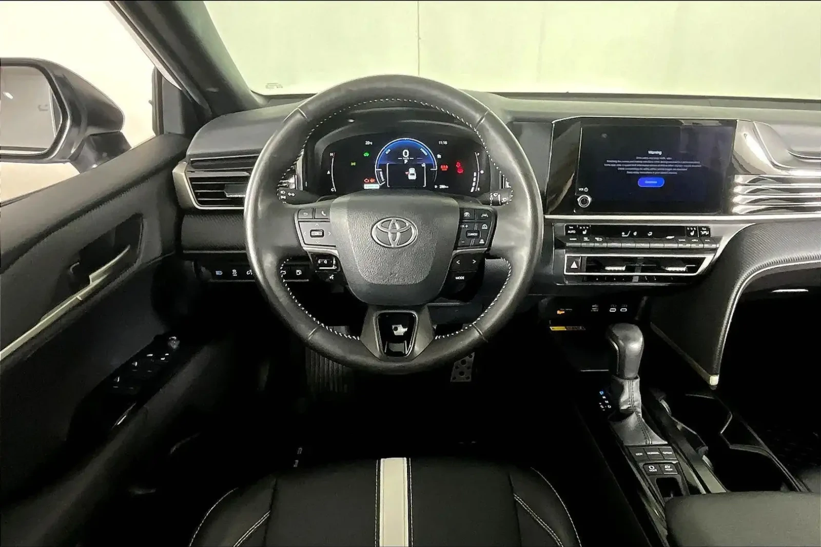 Toyota Camry Hybrid* AWD* Premium* PPF* Цена до БГ, снимка 8 - Автомобили и джипове - 55582166