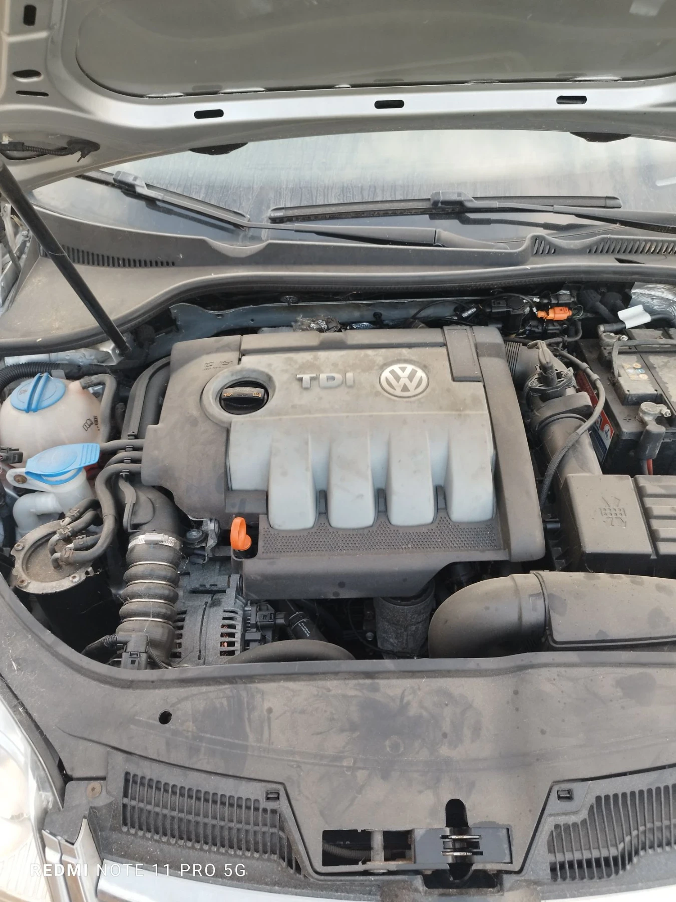 VW Golf 1.9, снимка 6 - Автомобили и джипове - 55791298