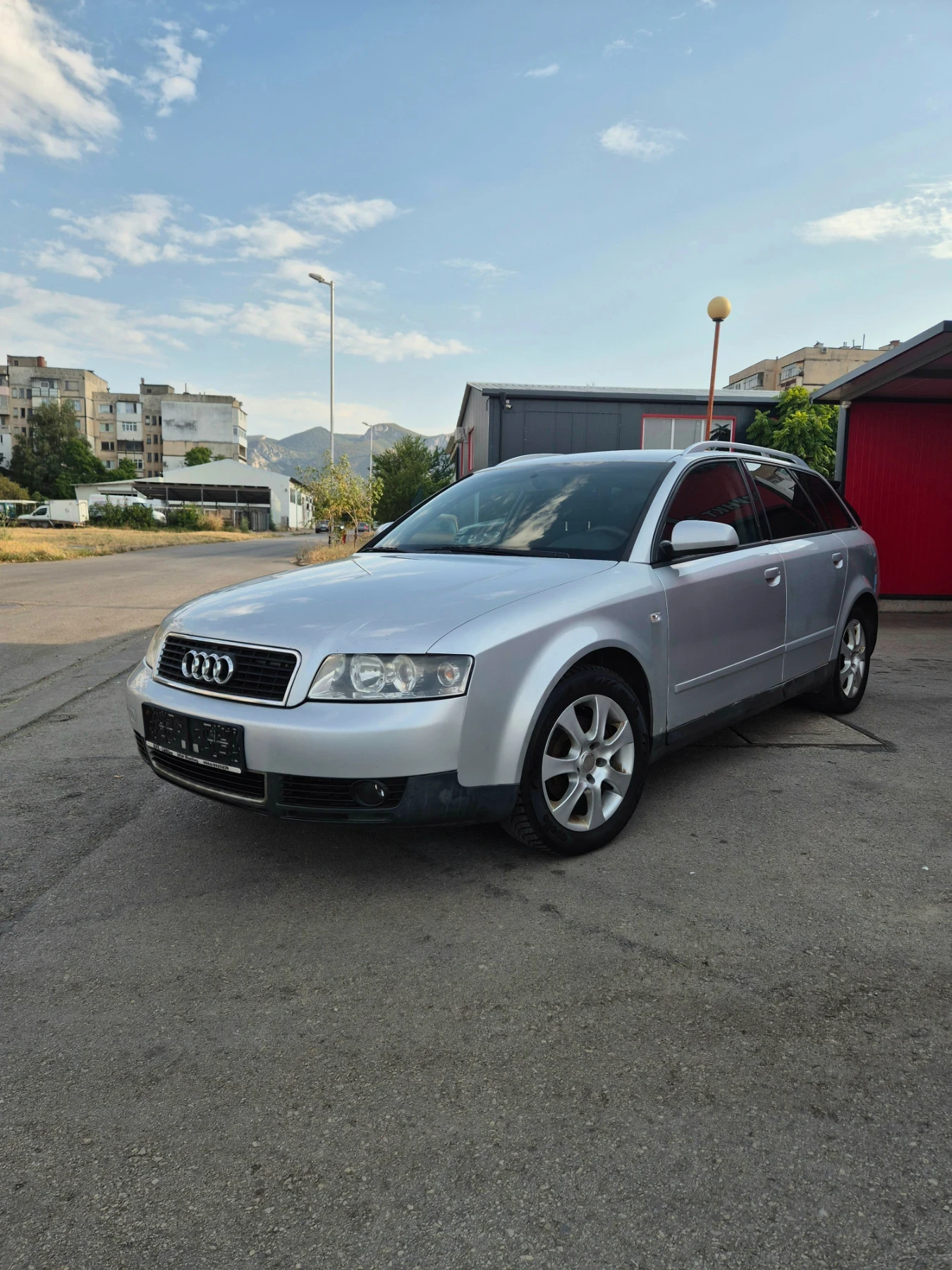 Audi A4 Avant 1.9TDI 101 , снимка 2 - Автомобили и джипове - 56071730