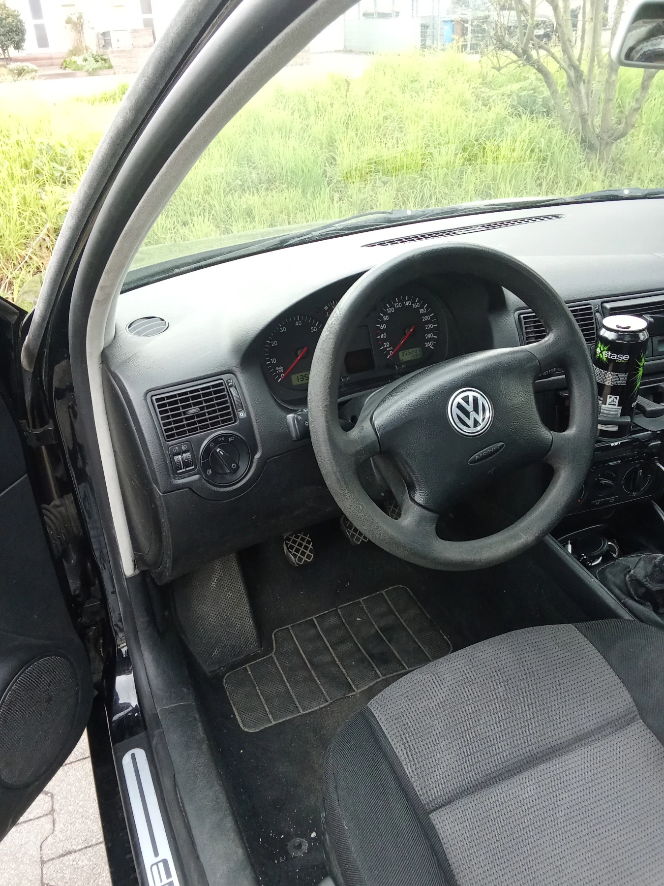 VW Golf, снимка 6 - Автомобили и джипове - 56170606