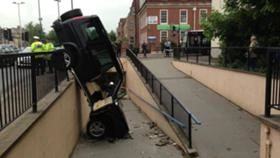 Land Rover Discovery 3.0 sd, снимка 2