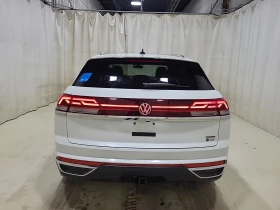 VW Atlas Cross Sport Highline * CARFAX * АВТО КРЕДИТ * , снимка 5