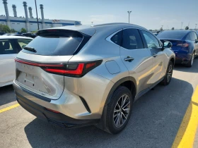 Lexus NX 450 450H+ / CARFAX / ОБДУХВАНЕ / ПАНОРАМА / АВТОКРЕДИТ, снимка 3