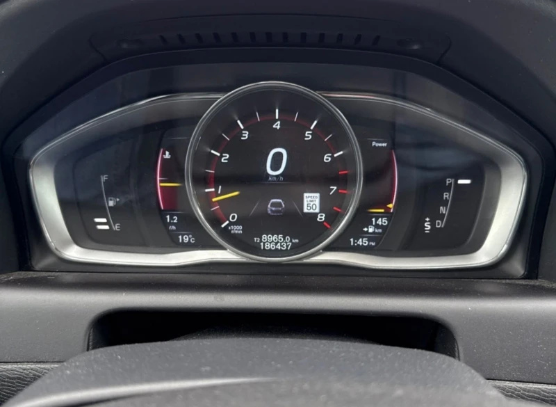 Volvo XC60 T5 , На Части !, снимка 7 - Автомобили и джипове - 50859547