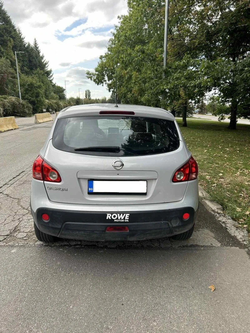 Nissan Qashqai, снимка 7 - Автомобили и джипове - 52629200