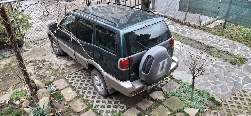 Nissan Terrano, снимка 8 - Автомобили и джипове - 52770886