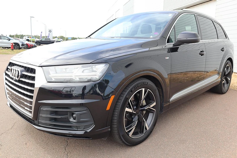 Audi Q7 TECHNIK S-Line* Въздух* Matrix* BANG&OLUFSEN* 360* - изображение 2