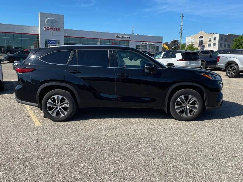Toyota Highlander * 7 МЕСТЕН * ДИСТРОНИК * ПРЕДСТАВИТЕЛСТВО, снимка 5 - Автомобили и джипове - 54756365