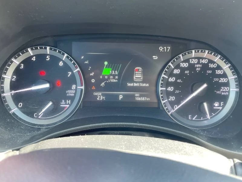 Toyota Highlander * 7 МЕСТЕН * ДИСТРОНИК * ПРЕДСТАВИТЕЛСТВО, снимка 11 - Автомобили и джипове - 54756365