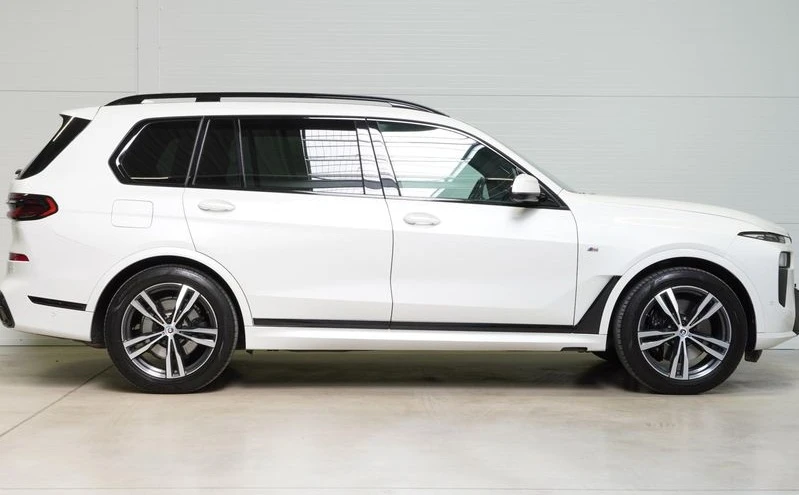BMW X7 xDrive40d M-Sport PRO, снимка 4 - Автомобили и джипове - 55613075