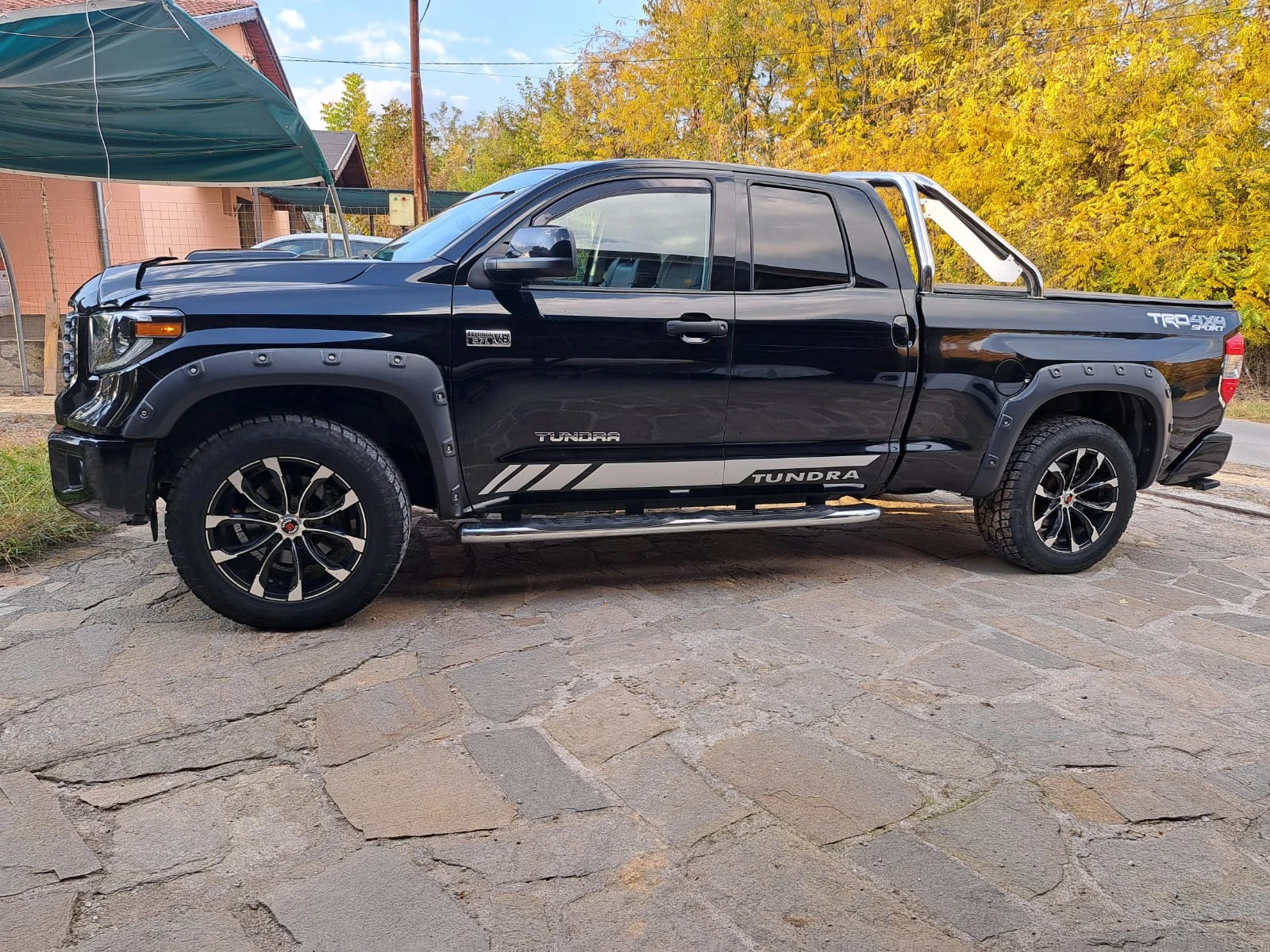 Toyota Tundra  - изображение 3