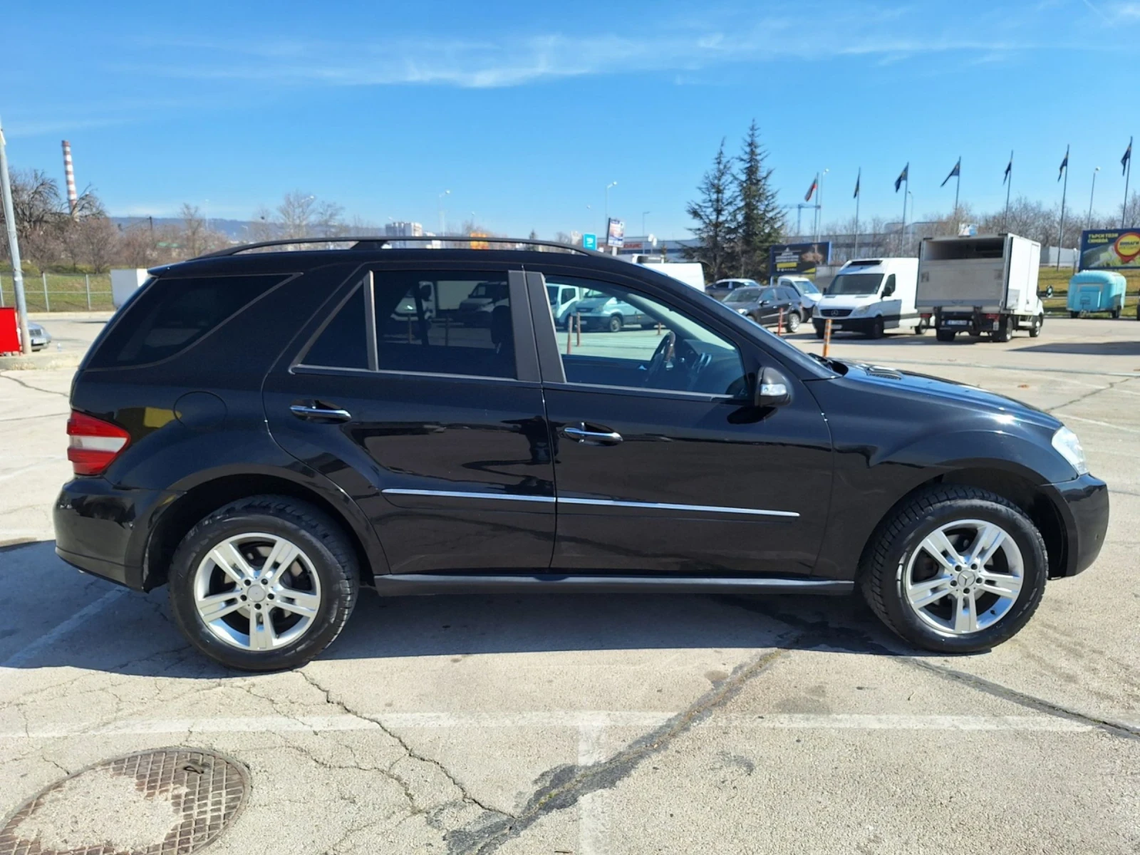 Mercedes-Benz ML 320  - изображение 3
