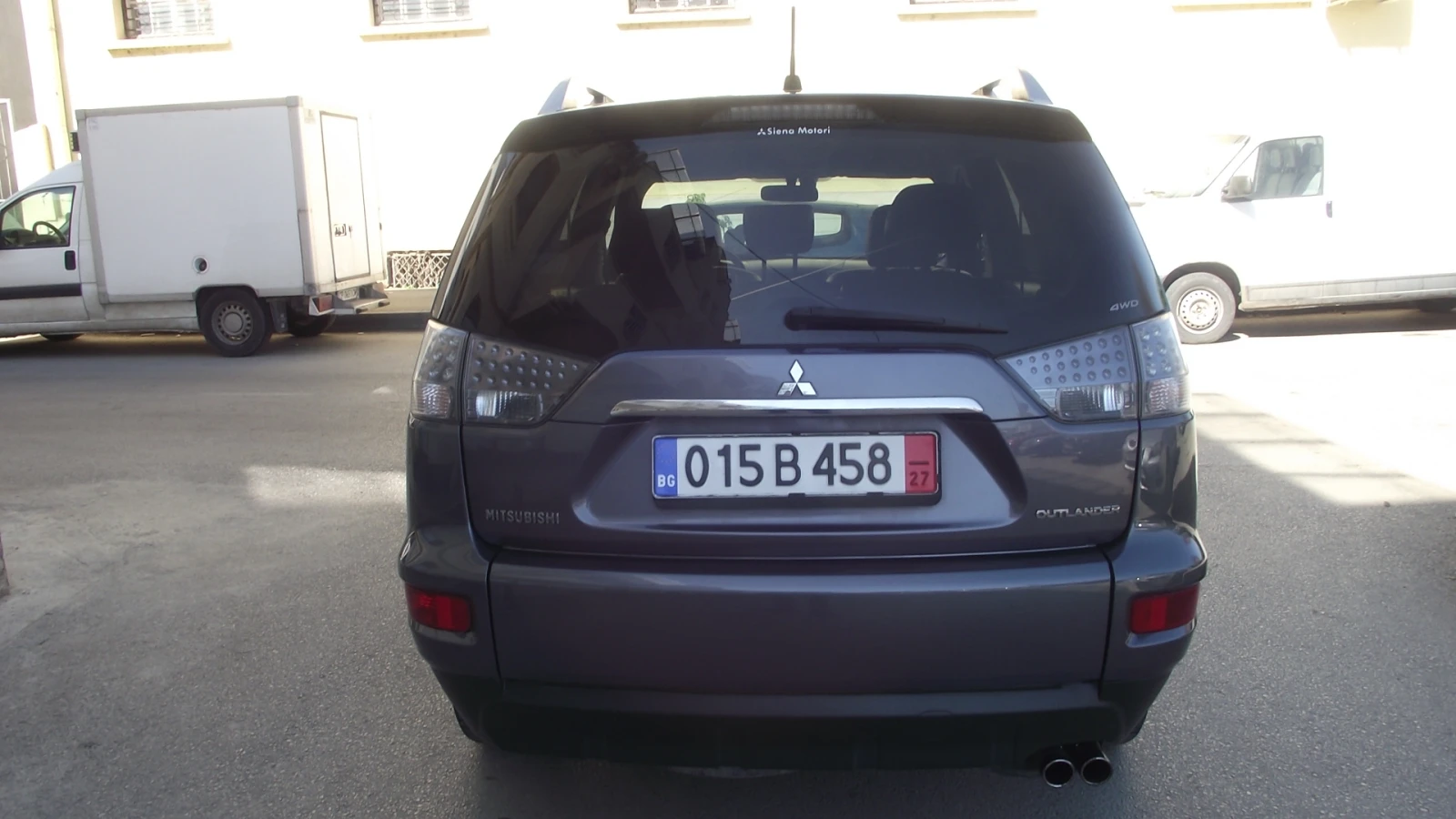 Mitsubishi Outlander 2.0.d.140.k.c.4x4.6.speed., снимка 4 - Автомобили и джипове - 54309198