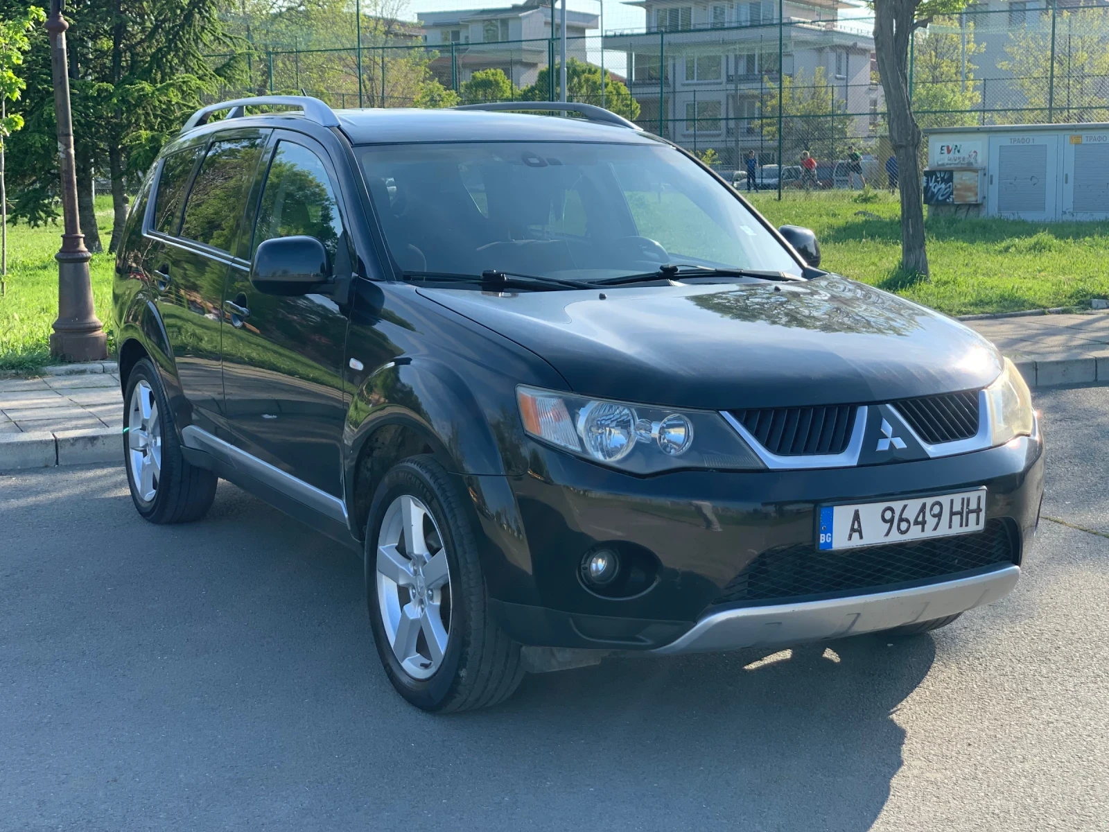 Mitsubishi Outlander 2.2d, 4X4, 7 места, снимка 2 - Автомобили и джипове - 54497410