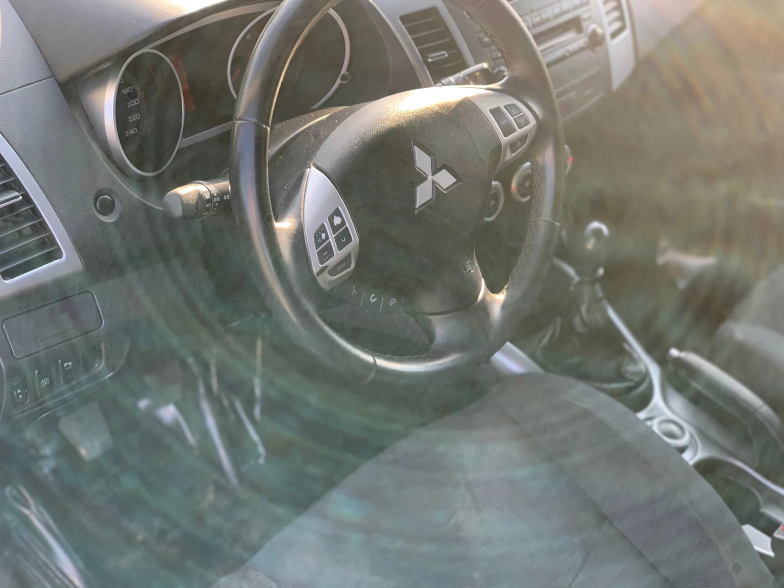 Mitsubishi Outlander 2.2d, 4X4, 7 места, снимка 7 - Автомобили и джипове - 54497410