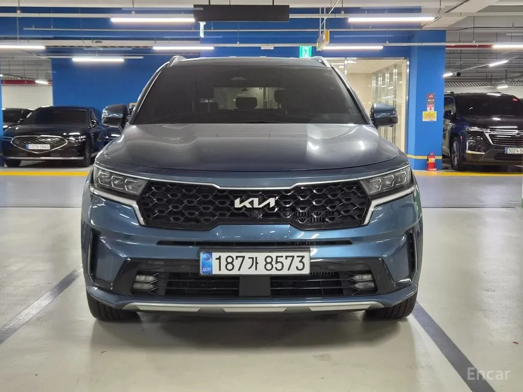 Kia Sorento HEV 1.6* Camera* CarPlay* АВТОКРЕДИТ, снимка 2 - Автомобили и джипове - 54578158