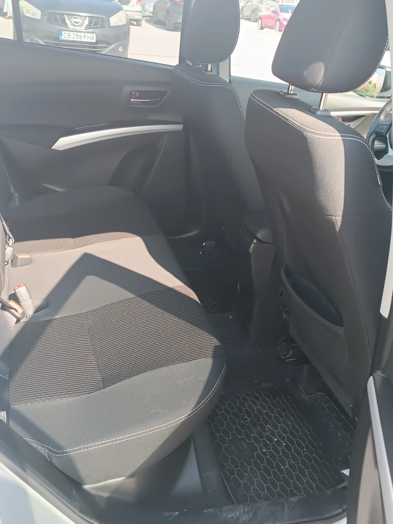 Suzuki SX4 S-Cross, снимка 10 - Автомобили и джипове - 54745229